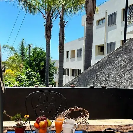Meu Quintal Apartaments 1, Calheta  Exterior photo